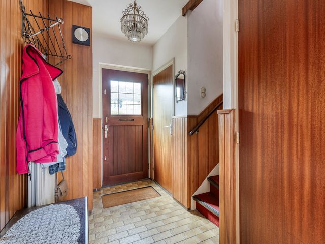 Antoniusstraat 17, Oost West En Middelbeers