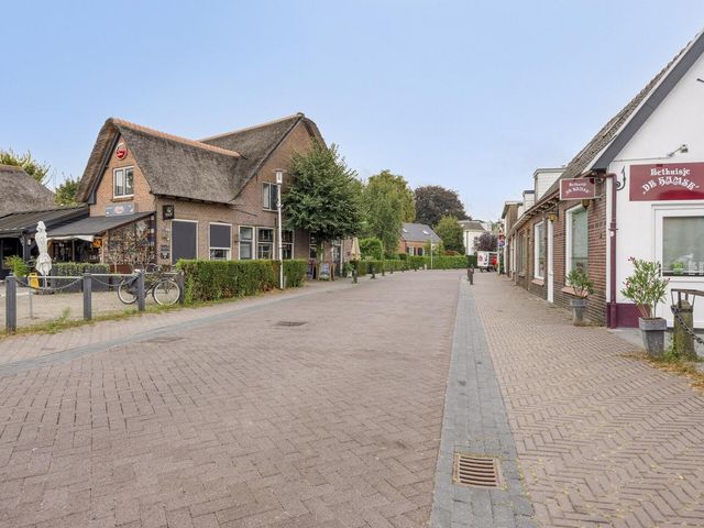 Hamseweg 24, Hoogland