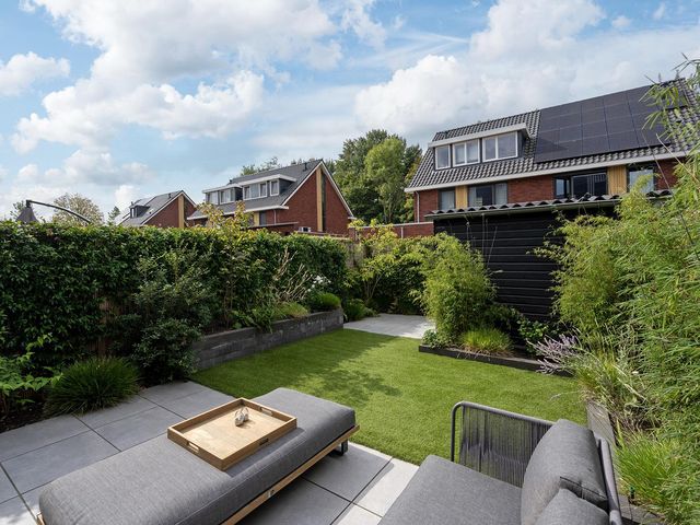 Beemdlaar 17, Almere