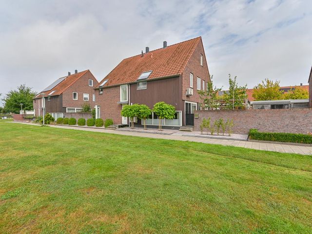 Perseus 5, Hoogeveen