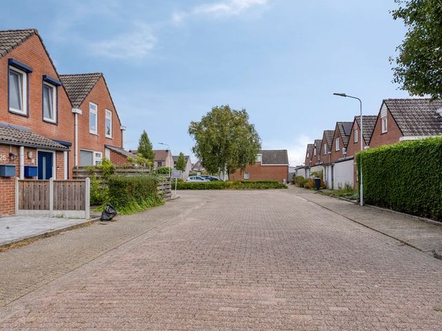 Michiel De Ruijterstraat 25, Kloosterzande