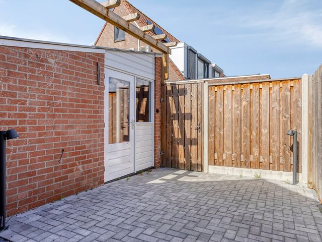 Michiel De Ruijterstraat 25, Kloosterzande