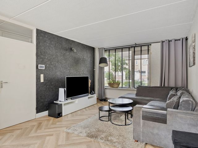 Loevesteinsingel 58, Rotterdam