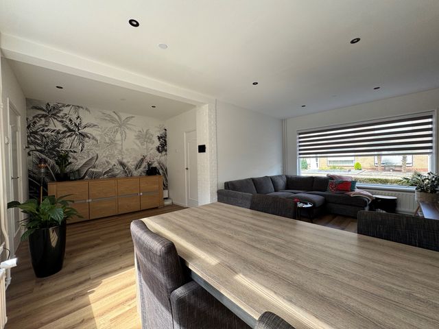Elzasstraat 8, Axel