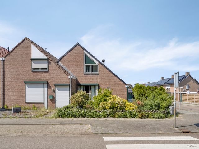 Giekstraat 22, Maasbracht