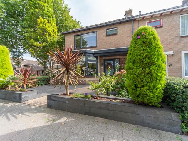 Flamingolaan 15, Andijk