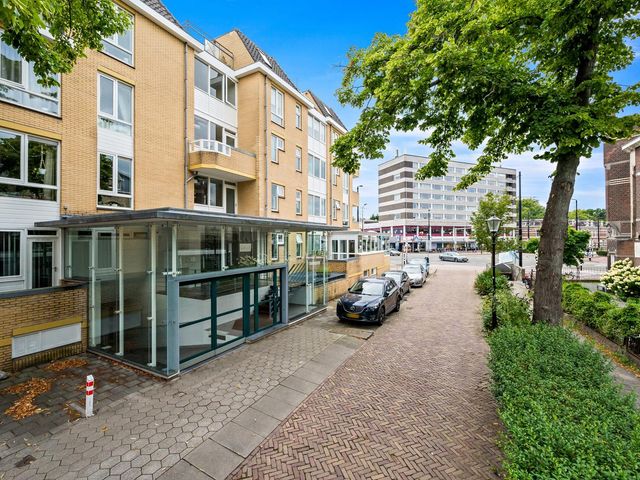 Oranjelaan 4, Rijswijk
