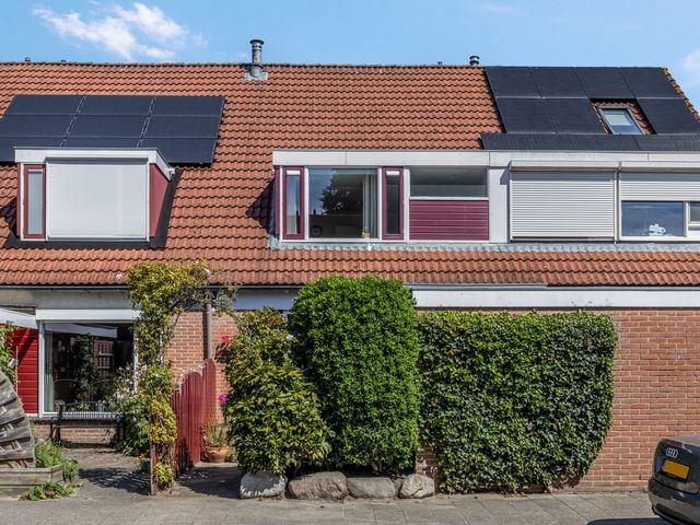 Oudeveen 174, Veenendaal