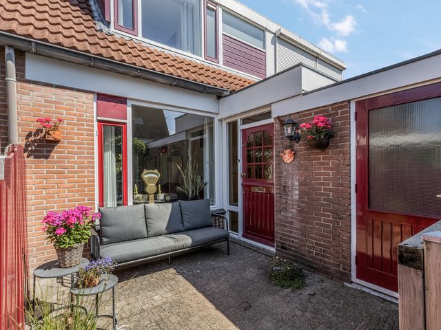 Oudeveen 174, Veenendaal