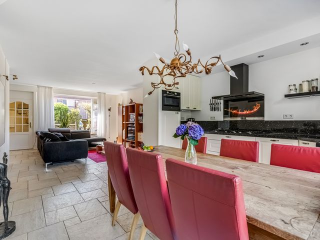 Oudeveen 174, Veenendaal