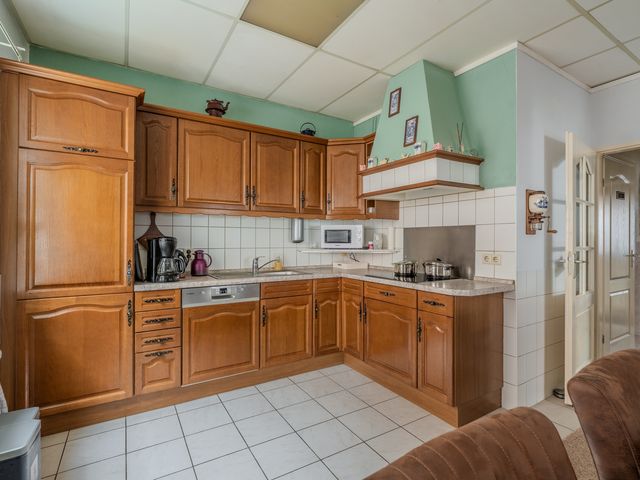 Hoofdweg 152A, Midwolda