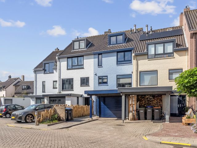 Jupiter 25, Den Helder