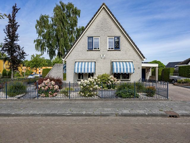 Willem Dreeslaan 52, Marum