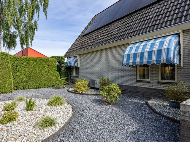 Willem Dreeslaan 52, Marum