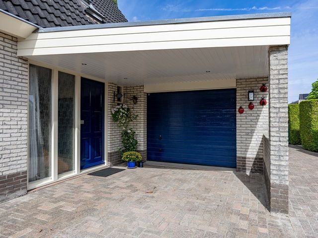 Willem Dreeslaan 52, Marum