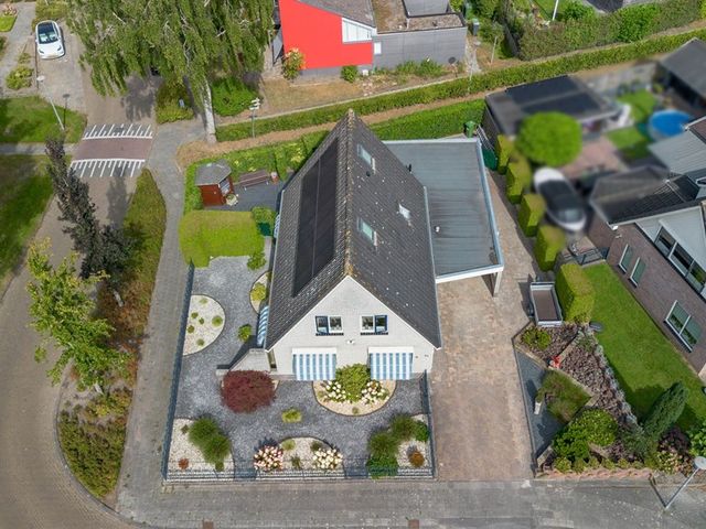 Willem Dreeslaan 52, Marum