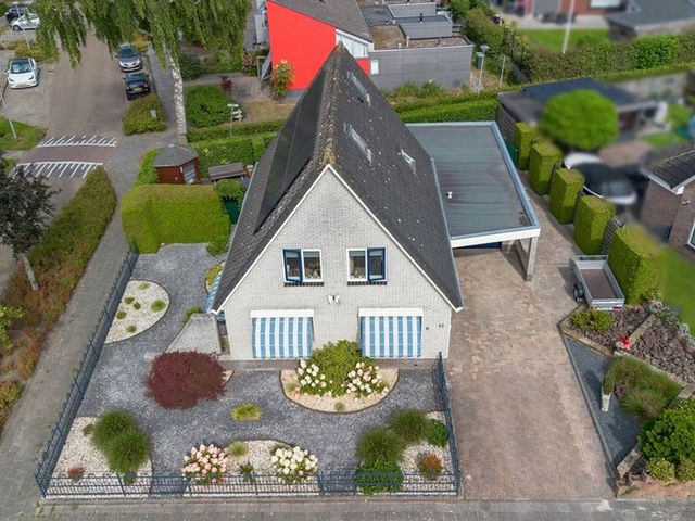 Willem Dreeslaan 52, Marum