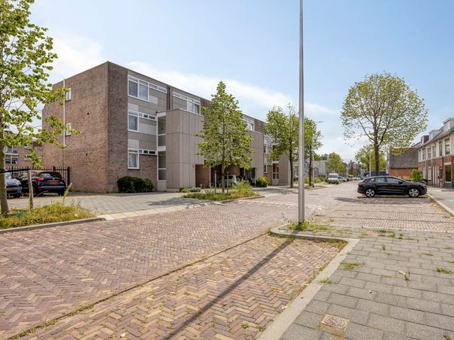 Wilhelminalaan 46, Alphen Aan Den Rijn