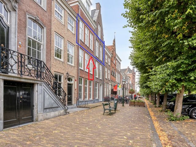 Markt 42, Geertruidenberg