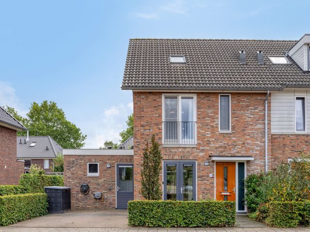 Entweg 15, Hengelo (Gld)