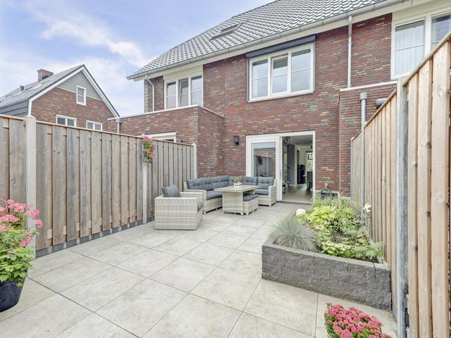 Spanjestraat 13, De Lier