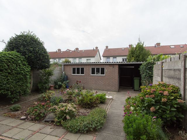 Van Raveschotstraat 12, Sprang-Capelle
