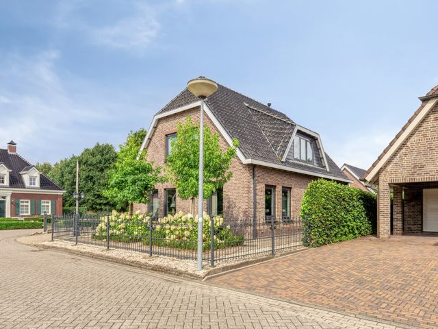 Vroegeling 17, Klazienaveen