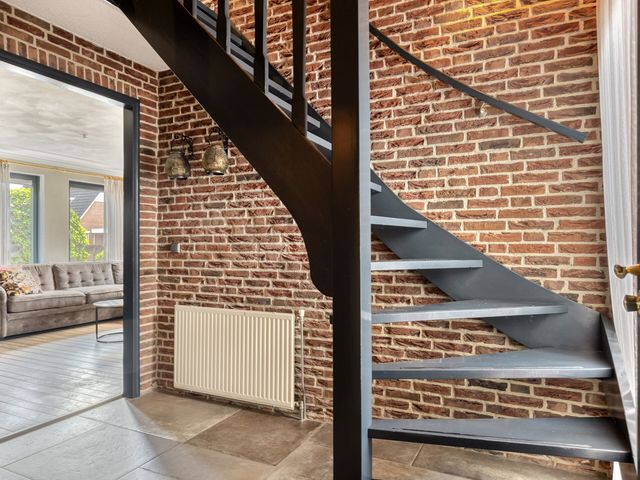 Vroegeling 17, Klazienaveen