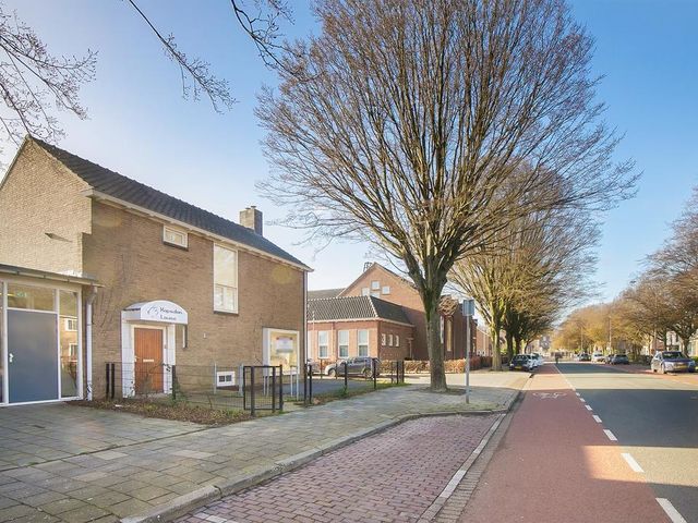 Beatrixlaan 11, Goes