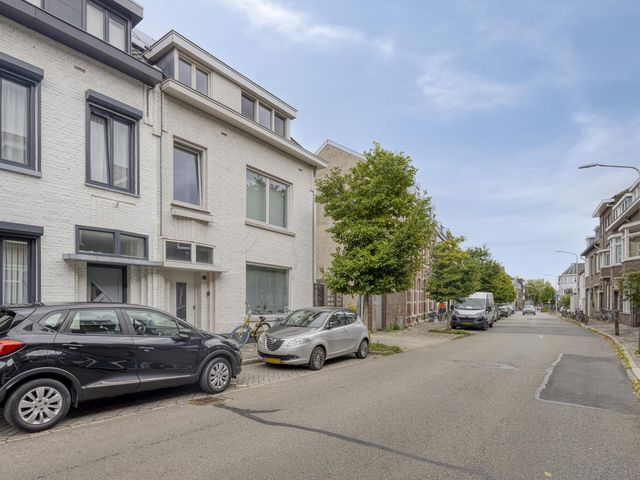 Glacisweg 68A, Maastricht