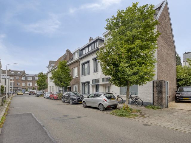 Glacisweg 68A, Maastricht