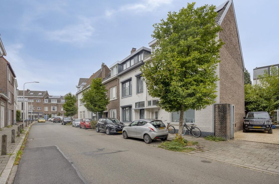 Glacisweg 68A