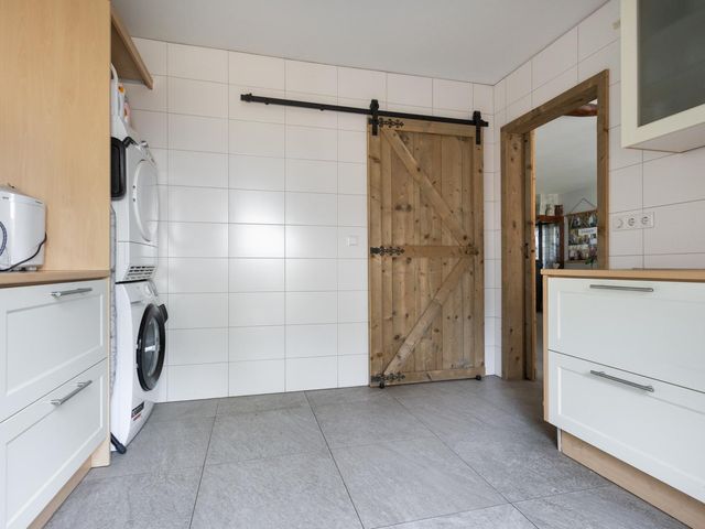 Grensweg 9, Stramproy
