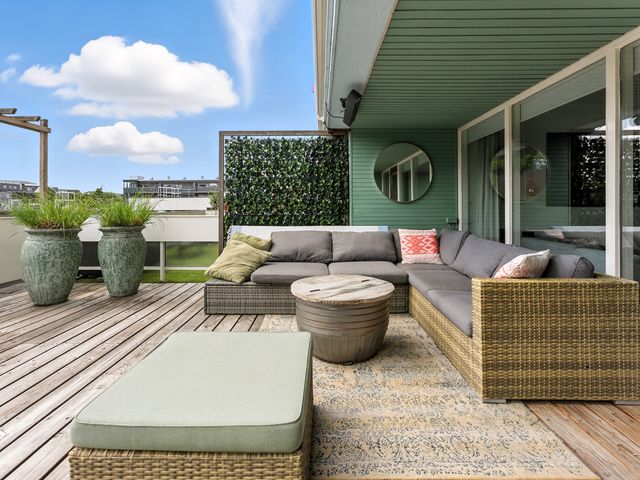 Nedersassen 6, Alblasserdam