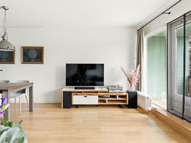 Nedersassen 6, Alblasserdam
