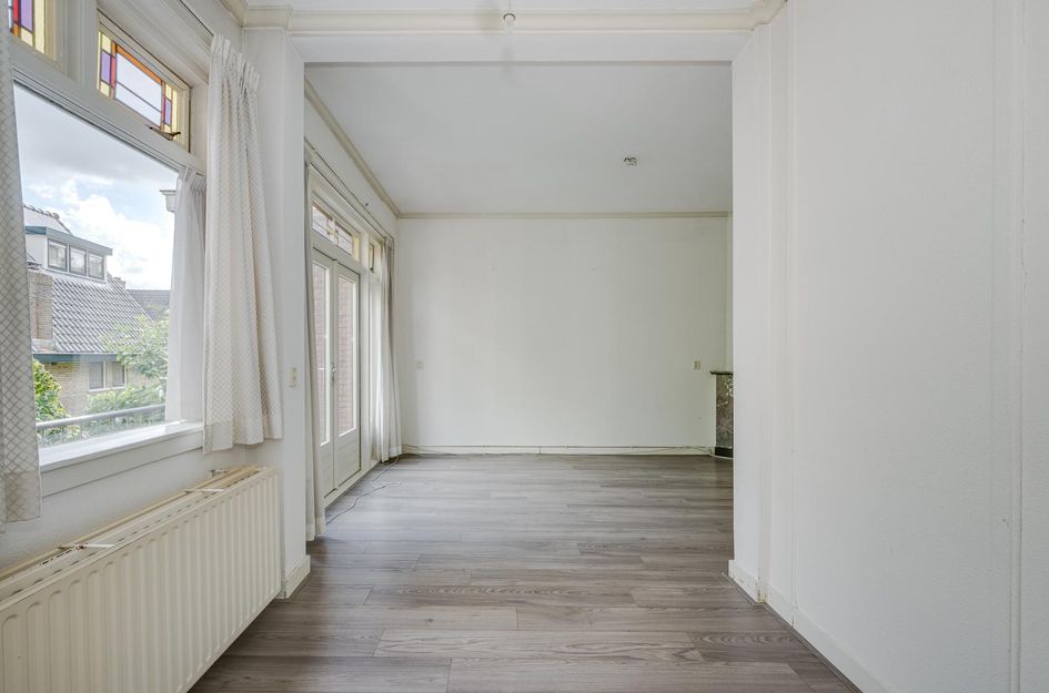 Van 't Hoffstraat 8A