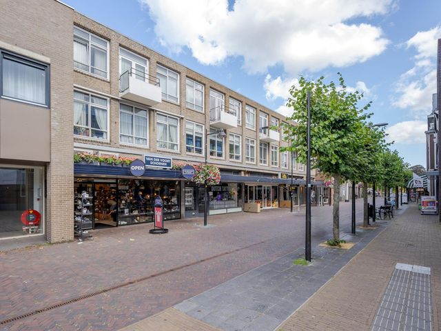 Schoolstraat 24, Voorschoten