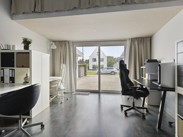 Kapitein Lentingsingel 41, Halsteren