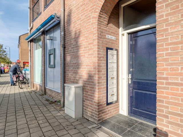 Westvoorstraat 44, Dinteloord