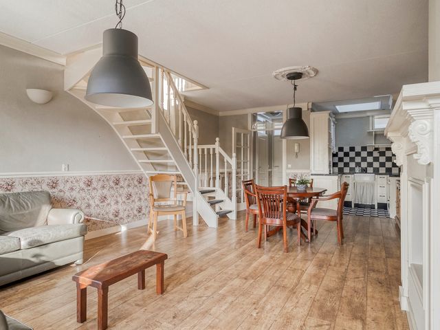 Westvoorstraat 44, Dinteloord