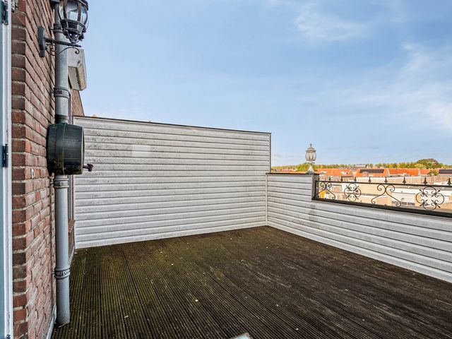 Westvoorstraat 44, Dinteloord