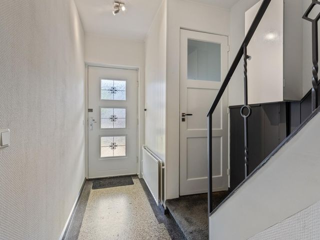 Meeuwenlaan 27, Geleen