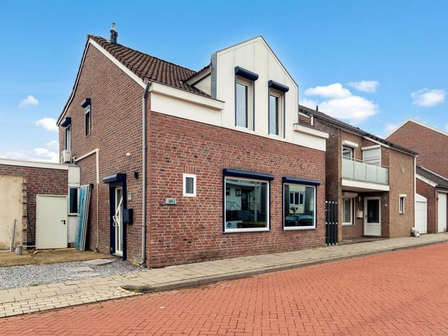 Erensteinerstraat 65, Kerkrade