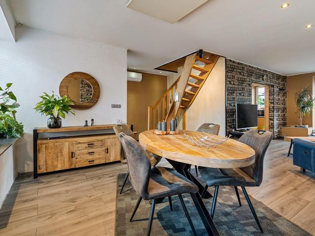 Erensteinerstraat 65, Kerkrade