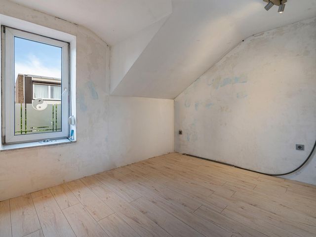 Erensteinerstraat 65, Kerkrade