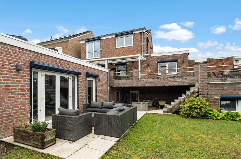 Erensteinerstraat 65