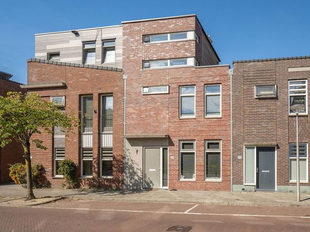 Nassaustraat 29, Enschede
