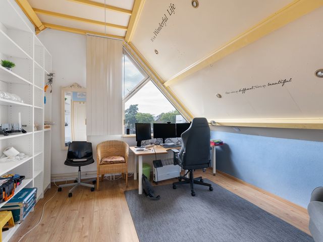 Madeliefveld 12, Nieuwerkerk aan den IJssel