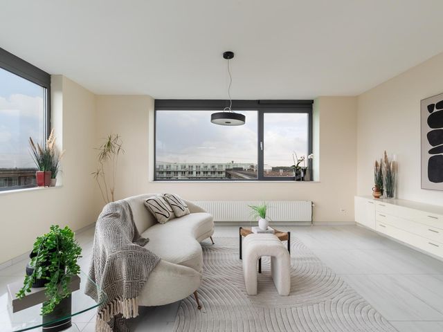 Corsicalaan 87, Rotterdam