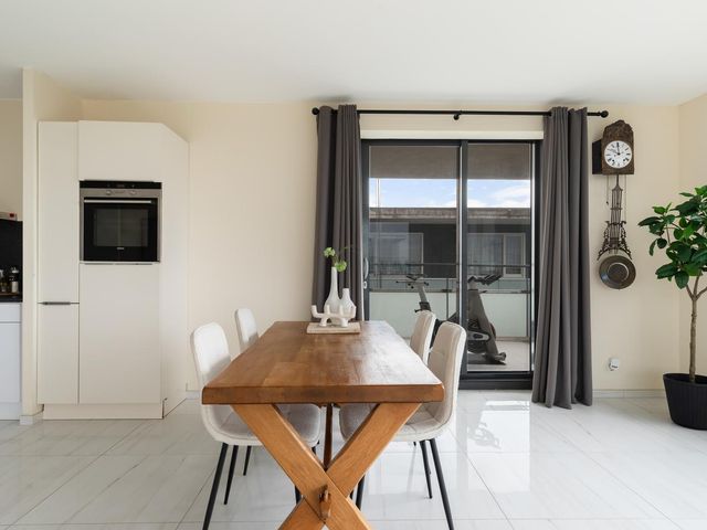 Corsicalaan 87, Rotterdam